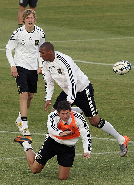 直面现实 直面现实